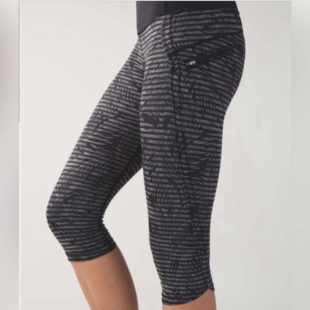 Lululemon Run Top Speed Crop Leggings